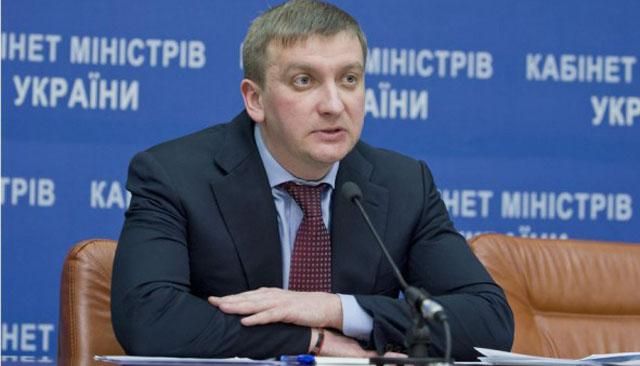 За час люстрації звільнили понад 400 чиновників найвищого гатунку, — Петренко За час люстрації звільнили понад 400 чиновників найвищого гатунку, — Петренко