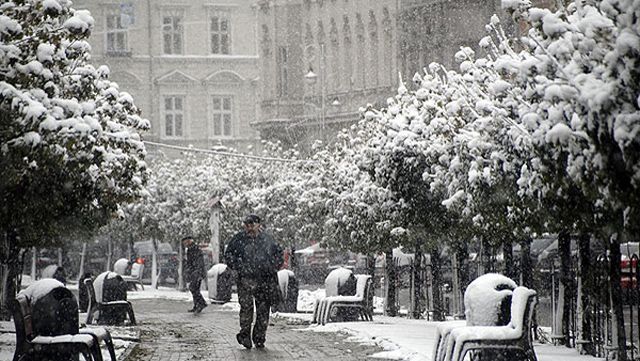 В Україні знову падатиме сніг