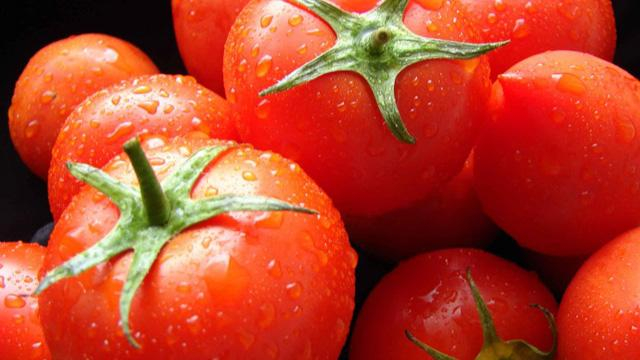 Израиль впервые за 8 лет завез продукты из Газы