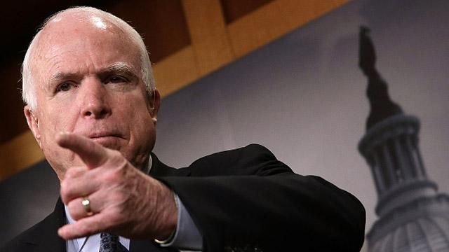 Маккейн раскритиковал Штайнмайера из-за ситуации в Украине Маккейн раскритиковал Штайнмайера из-за ситуации в Украине