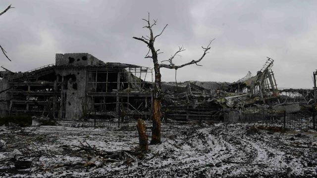 Бойовики обстріляли район донецького аеропорту, — штаб АТО