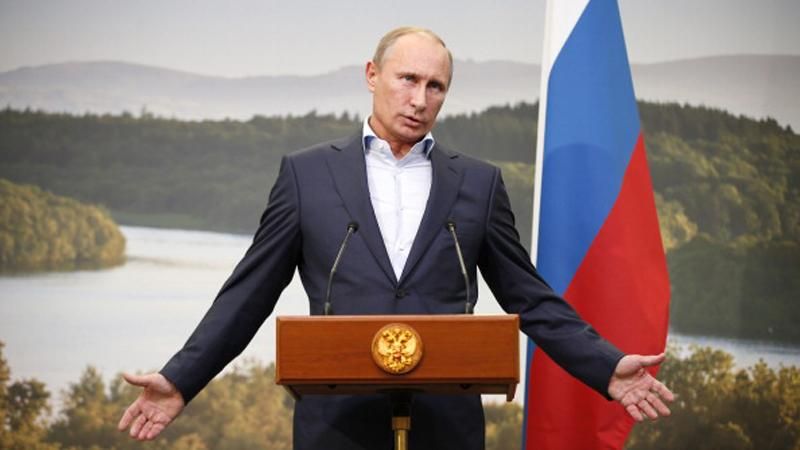 Путин исчезает, словно диктатор, — Bloomberg