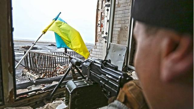 У Києві відкриють меморіальну стіну на честь загиблого "кіборга" У Києві відкриють меморіальну стіну на честь загиблого "кіборга"