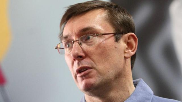 Луценко утверждает, что его сын воевал у донецкого аэропорта