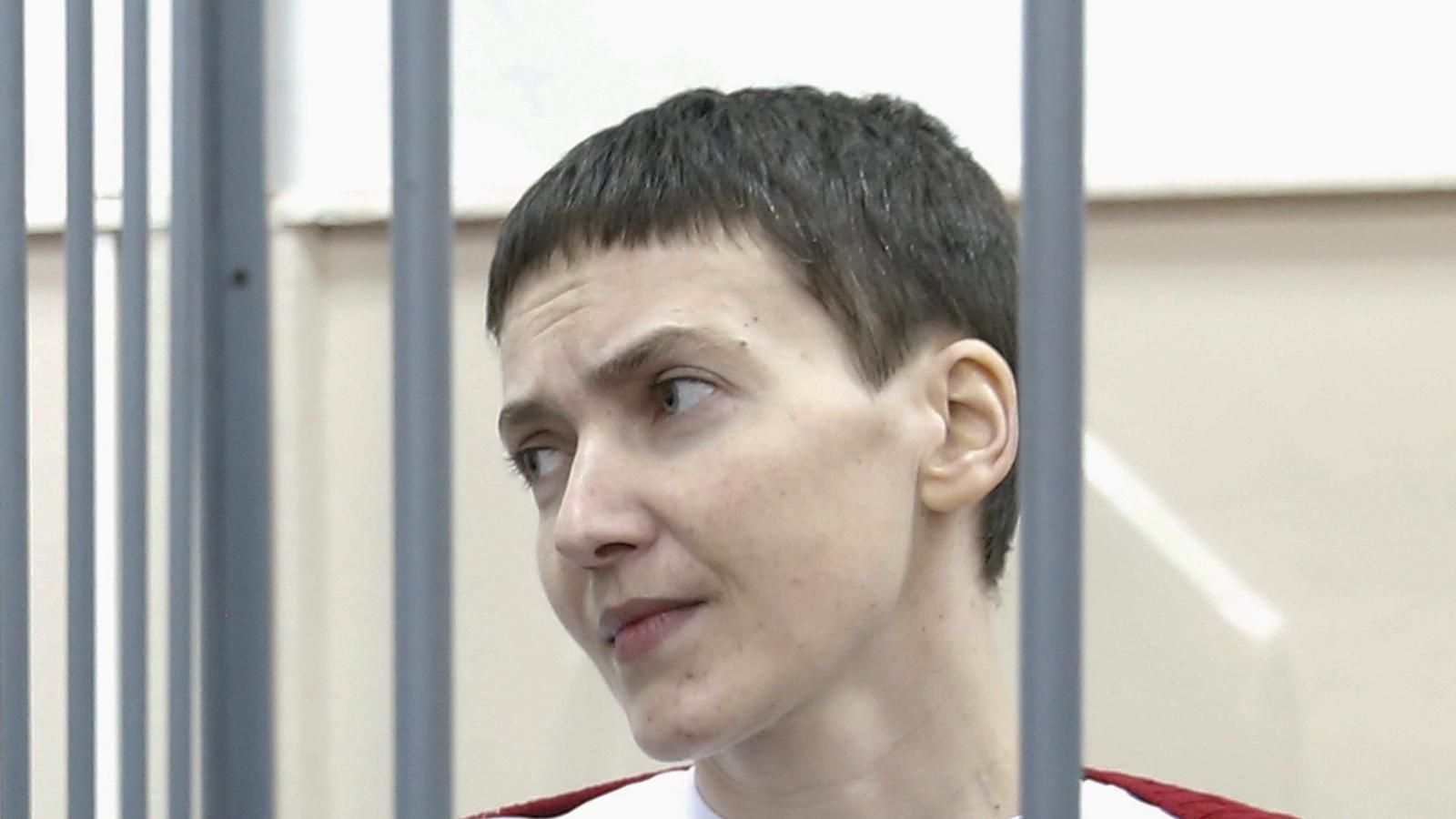 Українські лікарі проводять консиліум у Савченко Українські лікарі проводять консиліум у Савченко