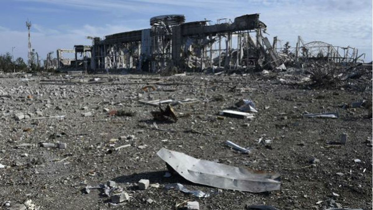 Під руїнами донецького аеропорту продовжують знаходити тіла "кіборгів", — ОБСЄ