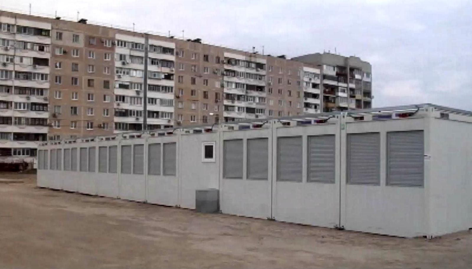 Переселенці з Донбасу не поспішають заселятись у запорізьке мобільне містечко 