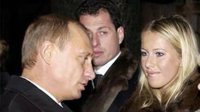 Собчак назвала Путина маньяком Собчак назвала Путина маньяком