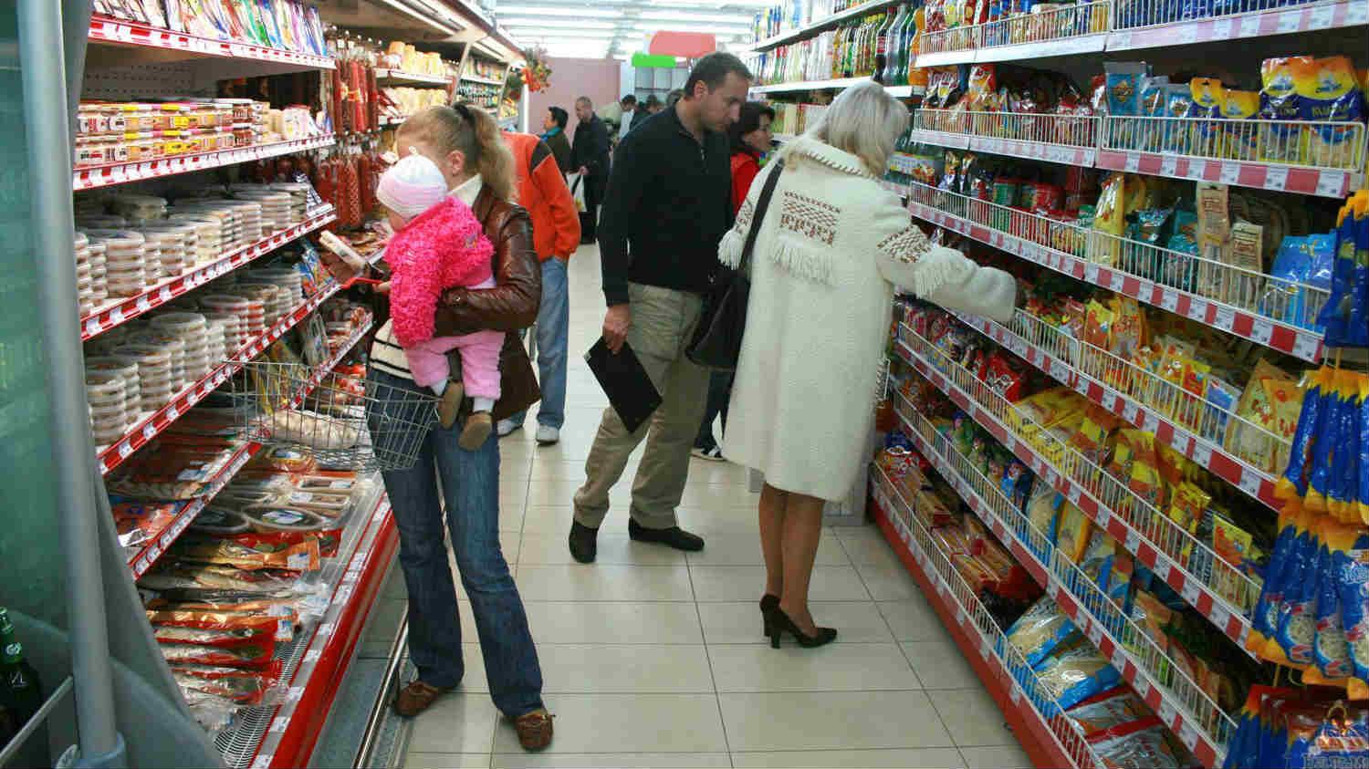 Роздрібна торгівля в Україні скоротилася на понад 20%