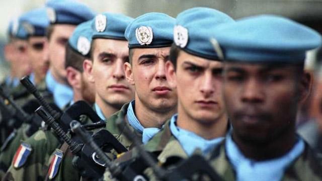 Рада схвалила звернення до ООН та ЄС щодо введення миротворців Рада схвалила звернення до ООН та ЄС щодо введення миротворців