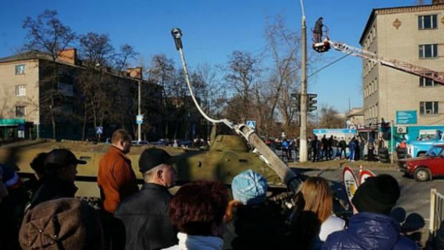 На митинге в Константиновке было слышен выстрел, — СМИ