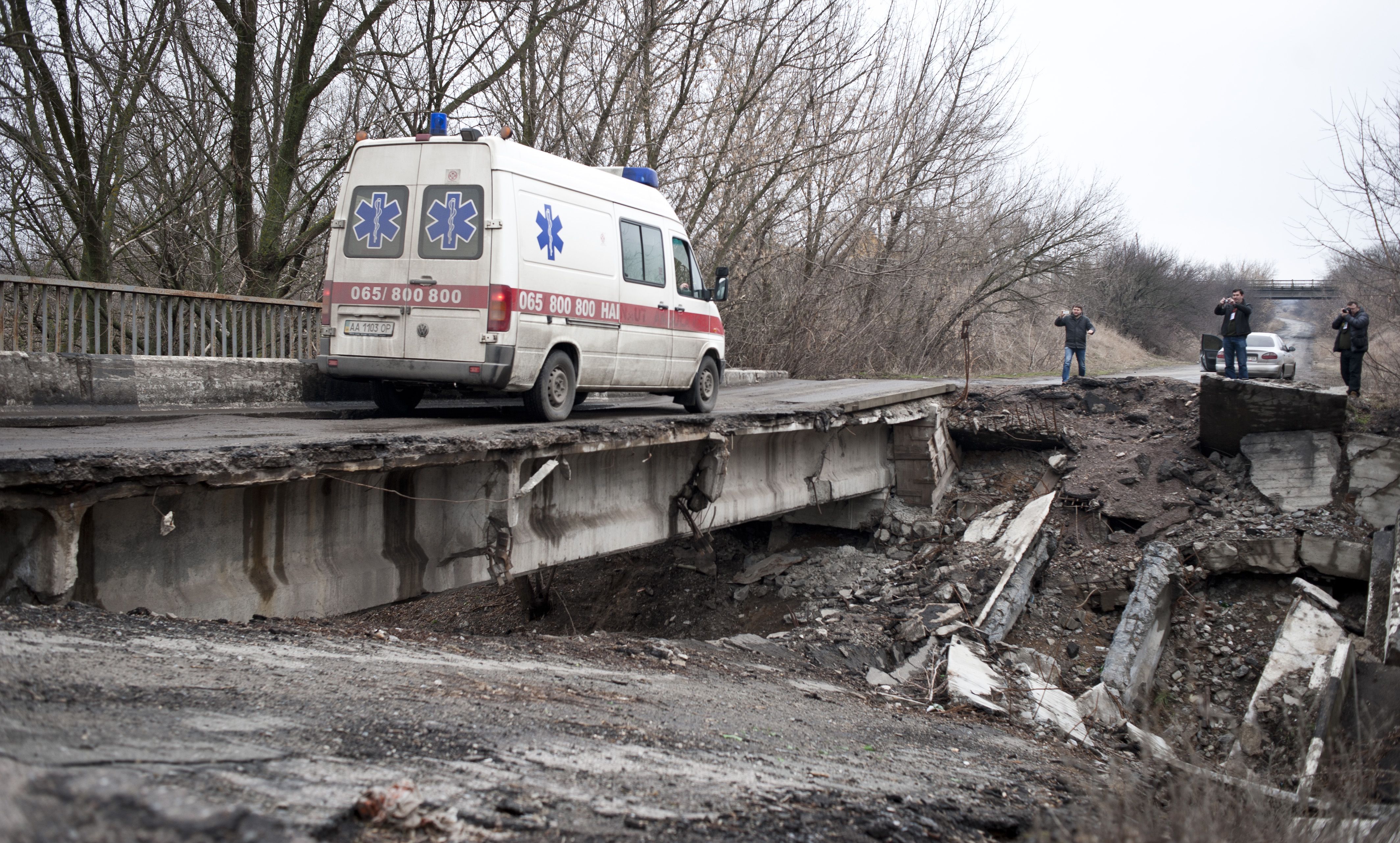 Волонтерські вихідні: як відвозять гуманітарну допомогу в зону АТО