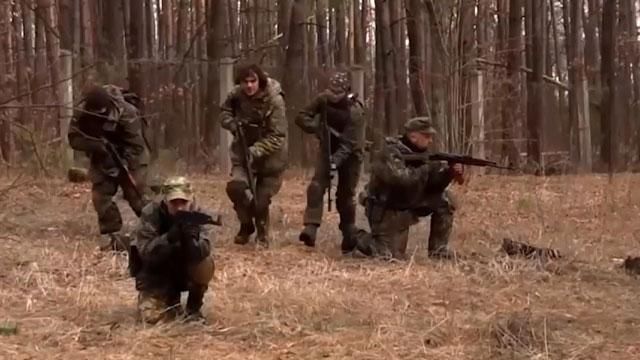 Під Києвом йде підготовка резервістів до АТО Під Києвом йде підготовка резервістів до АТО