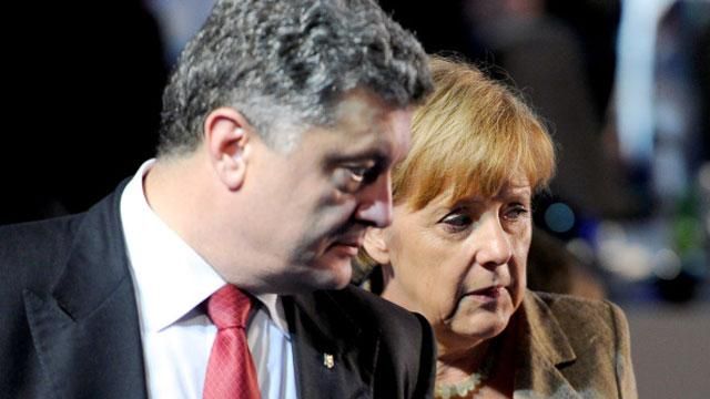 Порошенко и Меркель инициировали встречу в нормандском формате