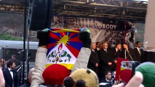 У Чехії вимагають відставки проросійського президента У Чехії вимагають відставки проросійського президента