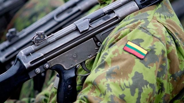 Литва терміново відновила призов до армії Литва терміново відновила призов до армії