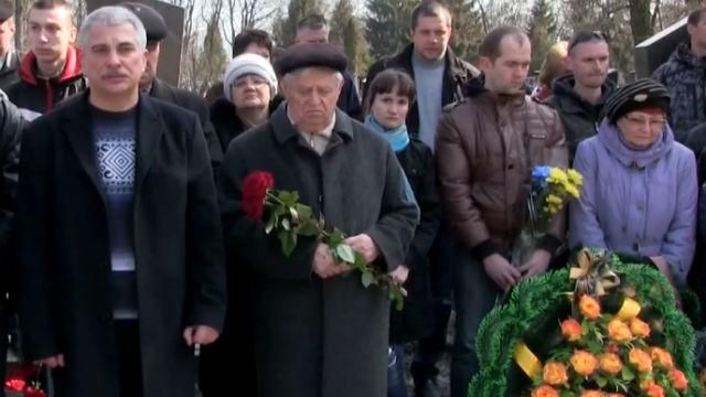 Состоялось перезахоронение одного из погибших под Иловайском