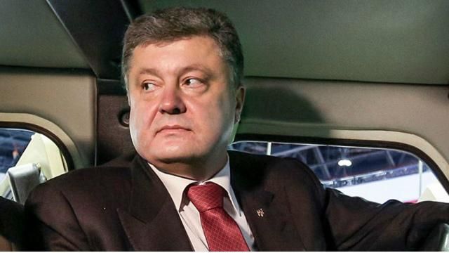 Порошенко прийшов подивитися матч "Динамо" — "Евертон"