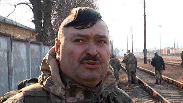 У Чернігові зустріли демобілізованих танкістів У Чернігові зустріли демобілізованих танкістів