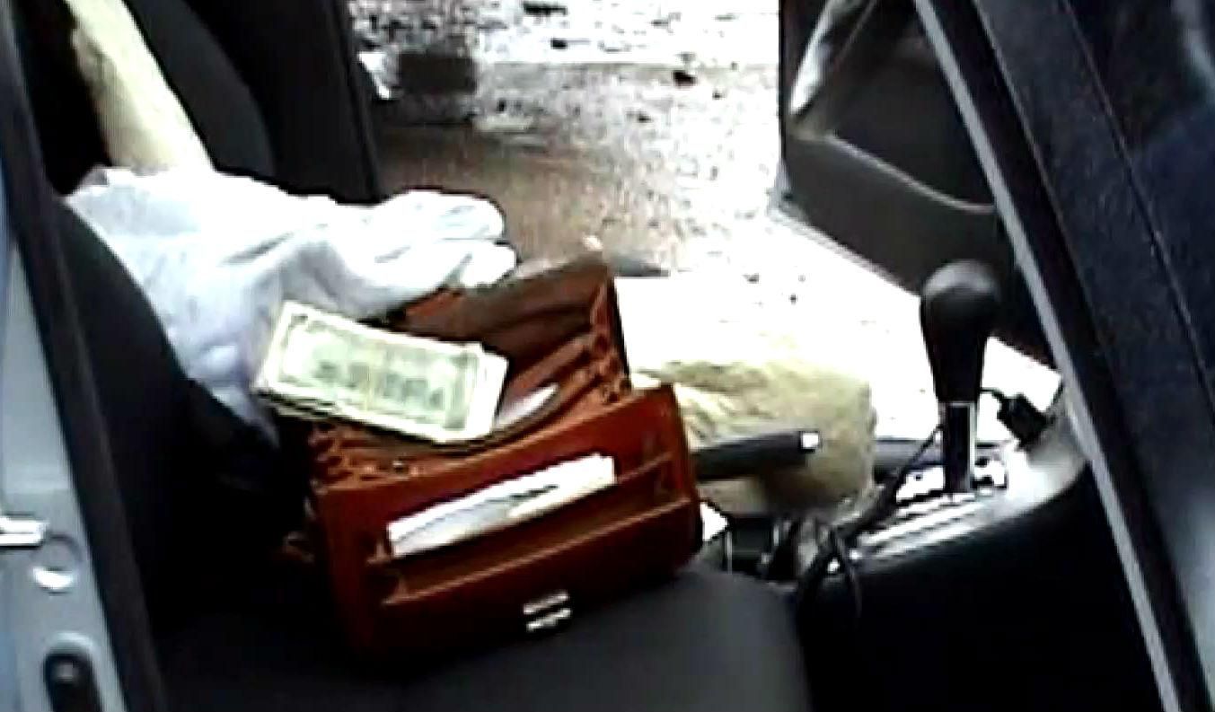 СБУ разоблачила служащего военкомата, который брал взятки у призывников СБУ разоблачила служащего военкомата, который брал взятки у призывников