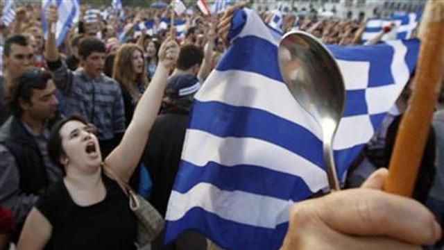 Греки избежали уплаты налогов на 76 миллиардов евро
