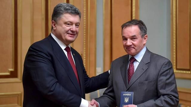 Порошенко дал гражданство меценату Мишелю Терещенко Порошенко дал гражданство меценату Мишелю Терещенко