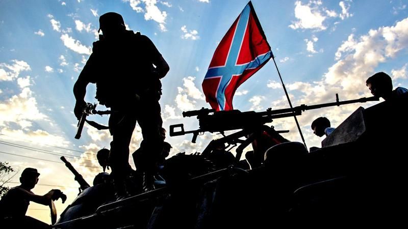 Враг продолжает обстреливать из артиллерии, минометов и гранатометов Враг продолжает обстреливать из артиллерии, минометов и гранатометов