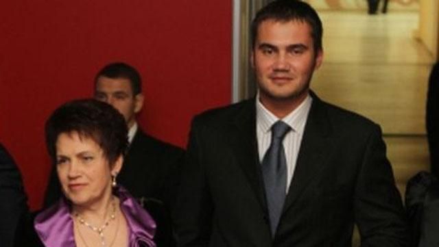 Телефоны матери и брата погибшего Януковича-младшего — отключены