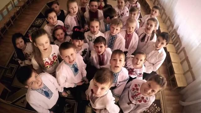 Дети спели песню Скрябина "Мам"