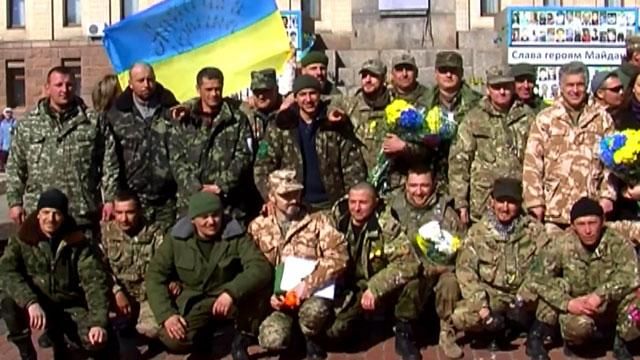 Кіровоград зустрів демобілізованих героїв Кіровоград зустрів демобілізованих героїв