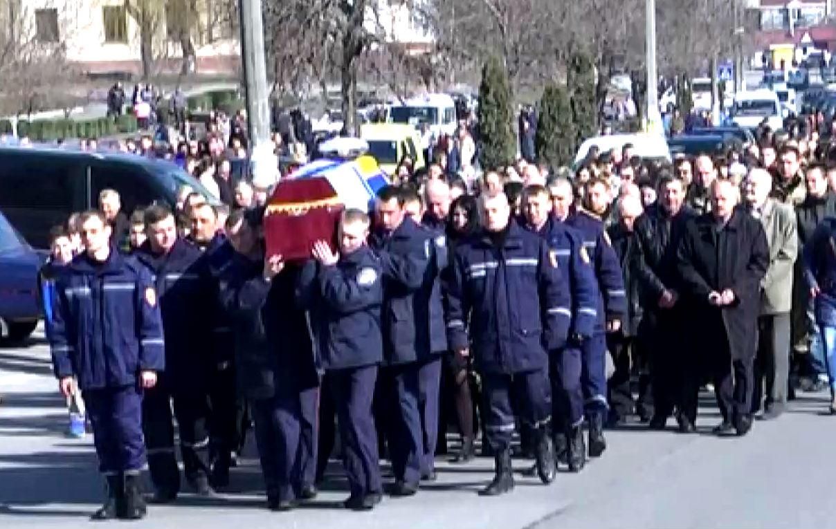 Загиблого під Дебальцевим журналіста привезли додому на Тернопільщину