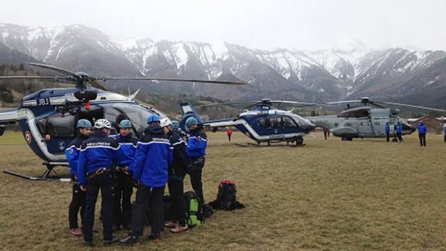 Французская прокуратура начала расследование катастрофы A320, допрашивают свидетелей Французская прокуратура начала расследование катастрофы A320, допрашивают свидетелей