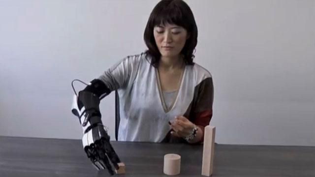 Протез руки надрукували на 3D-принтері