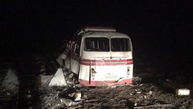 Взрыв автобуса под Артемовском: 4 погибших, почти 20  раненых