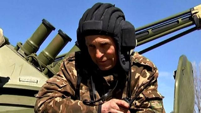 В Днепропетровскую воздушно-десантную бригаду прибыли новобранцы В Днепропетровскую воздушно-десантную бригаду прибыли новобранцы