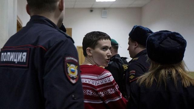 Савченко доставили до суду Савченко доставили до суду