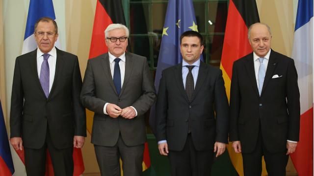 "Нормандська четвірка" обговорювала бої у Широкиному "Нормандська четвірка" обговорювала бої у Широкиному