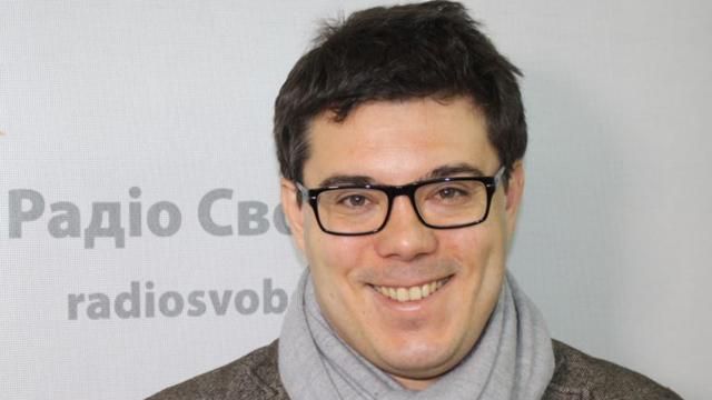 В студии Тарас Березовец В студии Тарас Березовец