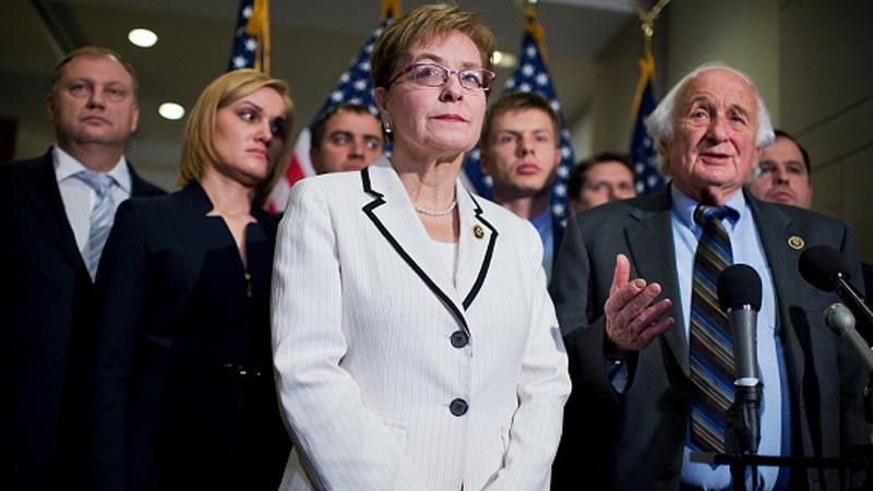 Найближчим часом Україна може отримати летальне озброєння від США, — американський конгресмен Найближчим часом Україна може отримати летальне озброєння від США, — американський конгресмен