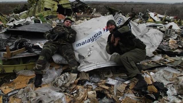 В Генпрокуратуре продемонстрировали фильм о расследовании сбития МН17 В Генпрокуратуре продемонстрировали фильм о расследовании сбития МН17