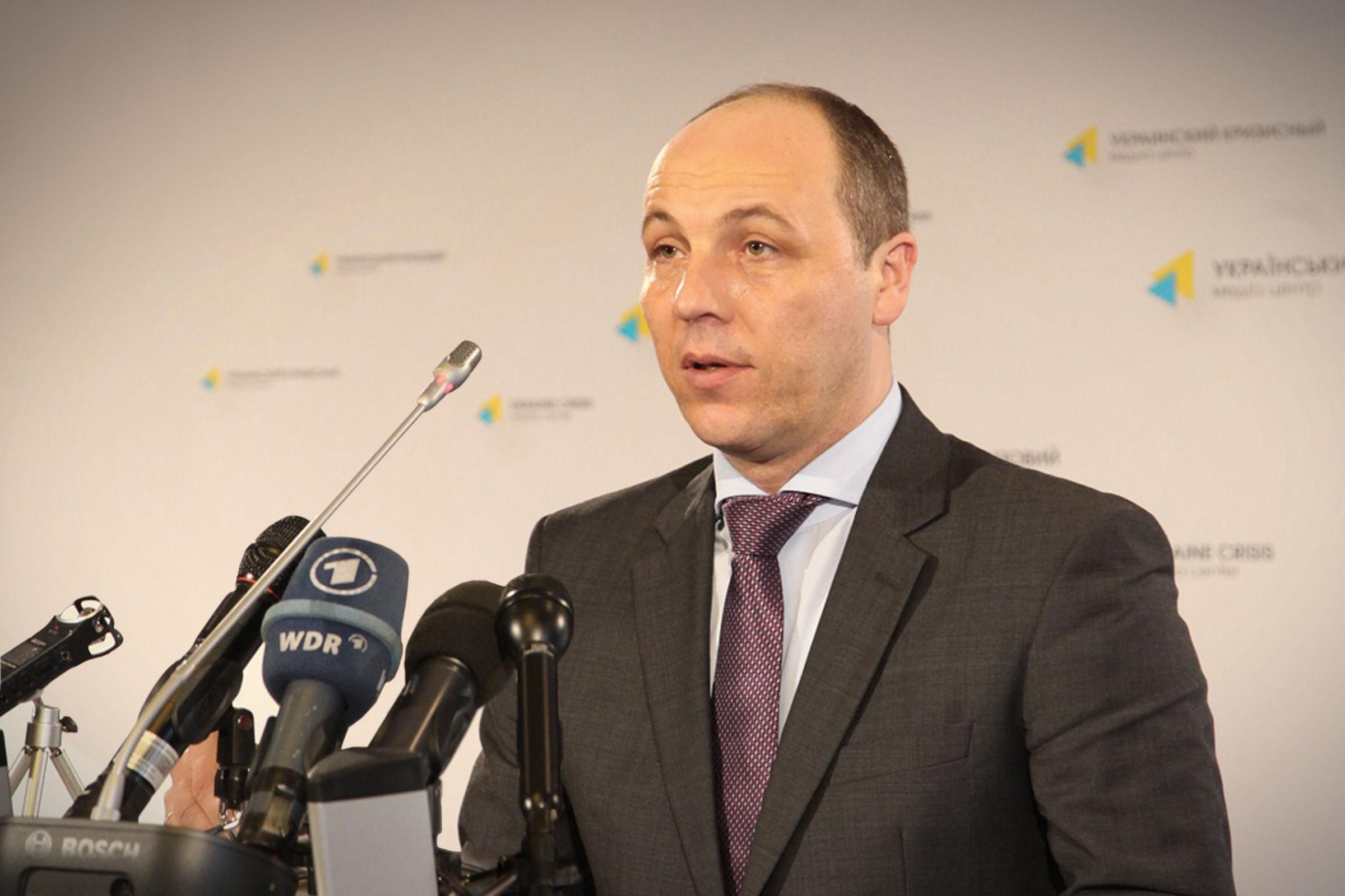 На границе находится более 50 тысяч российских военных, — Парубий На границе находится более 50 тысяч российских военных, — Парубий