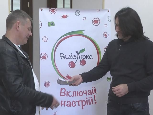 Выиграть 10 тысяч — легко! Выиграть 10 тысяч — легко!