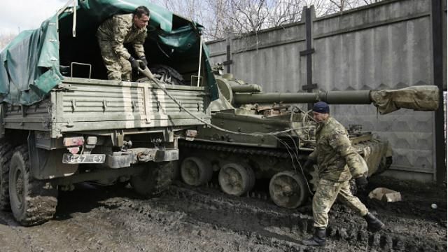 Бойовики обстріляли патрульну групу українських військових біля Станиці Луганської, — Тимчук