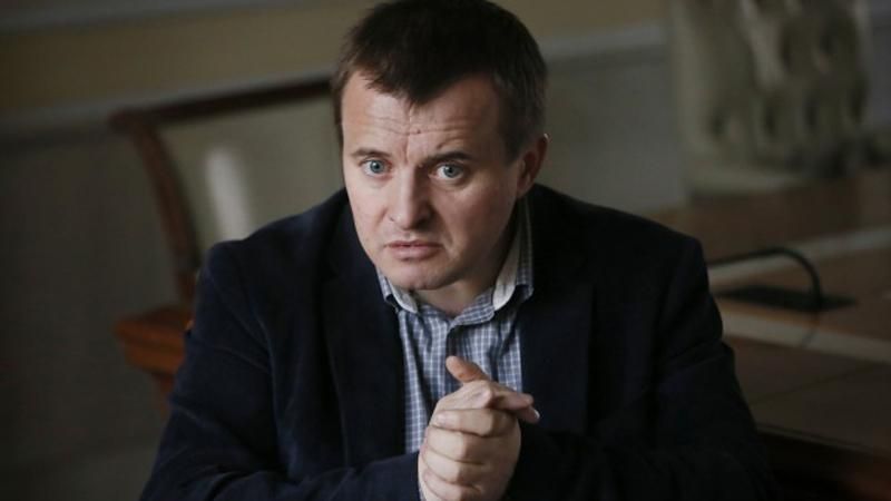 Украина снова будет покупать газ у страны-агрессора Украина снова будет покупать газ у страны-агрессора