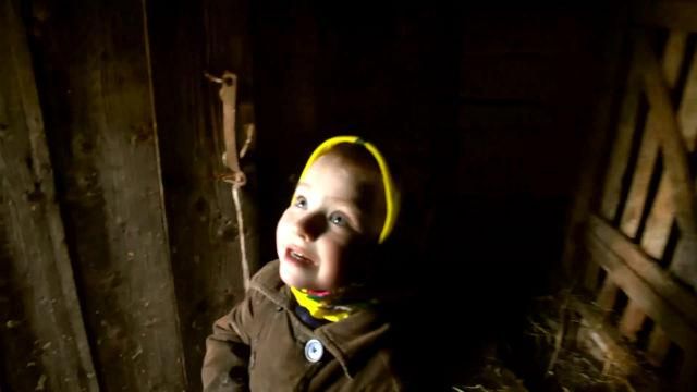 Зворушлива історія дівчинки, яку у 3 роки мати покинула напризволяще Зворушлива історія дівчинки, яку у 3 роки мати покинула напризволяще