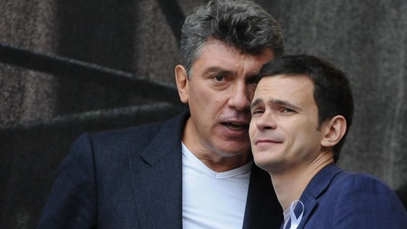 За войну на Донбассе ответственность несет лично Путин, — российский оппозиционер За войну на Донбассе ответственность несет лично Путин, — российский оппозиционер