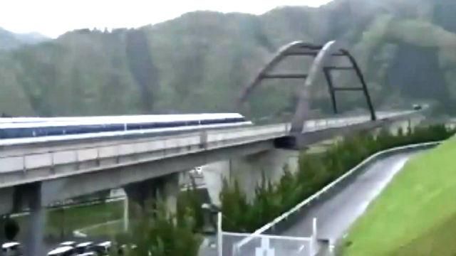 День в історії. Французький електропотяг встановив світовий рекорд швидкості День в історії. Французький електропотяг встановив світовий рекорд швидкості