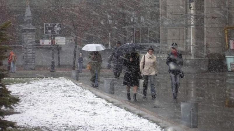 Погода на 3 апреля: В Украине — дождь и мокрый снег