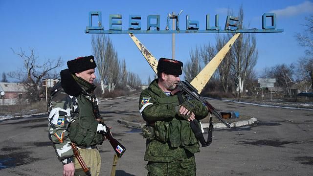 В Дебальцево привезли 11 вагонов боеприпасов