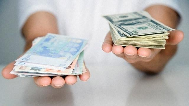 Курс гривны на межбанке почти не изменился